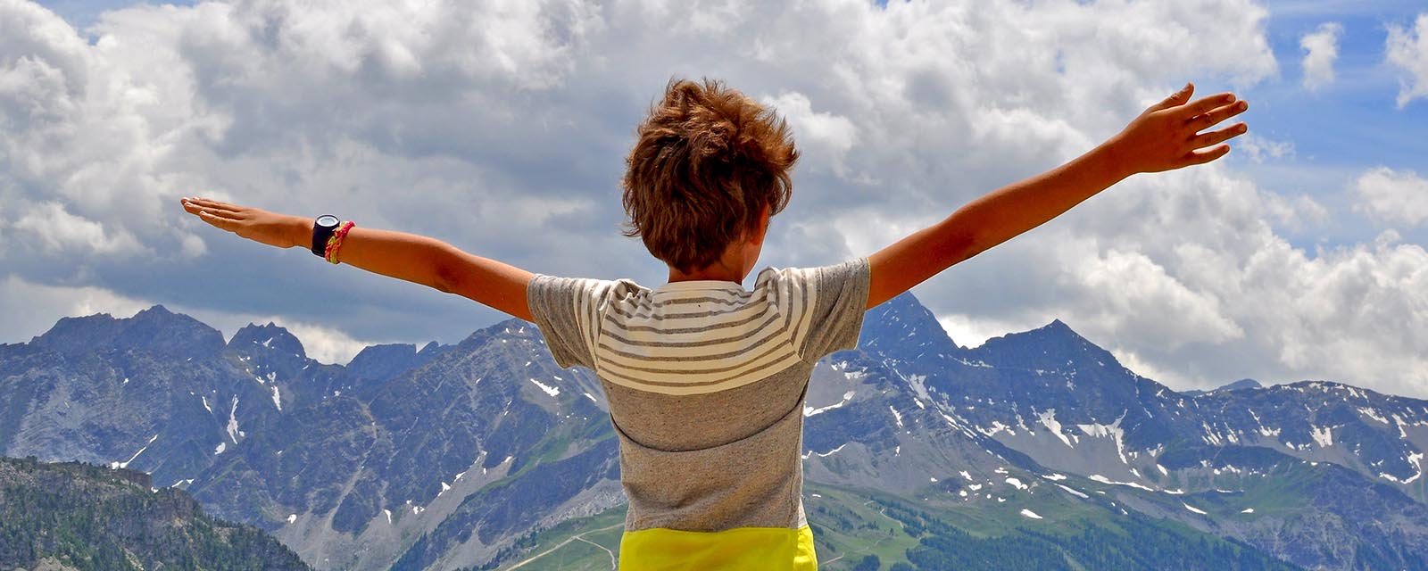 2 2 1 kanjer 1600x640